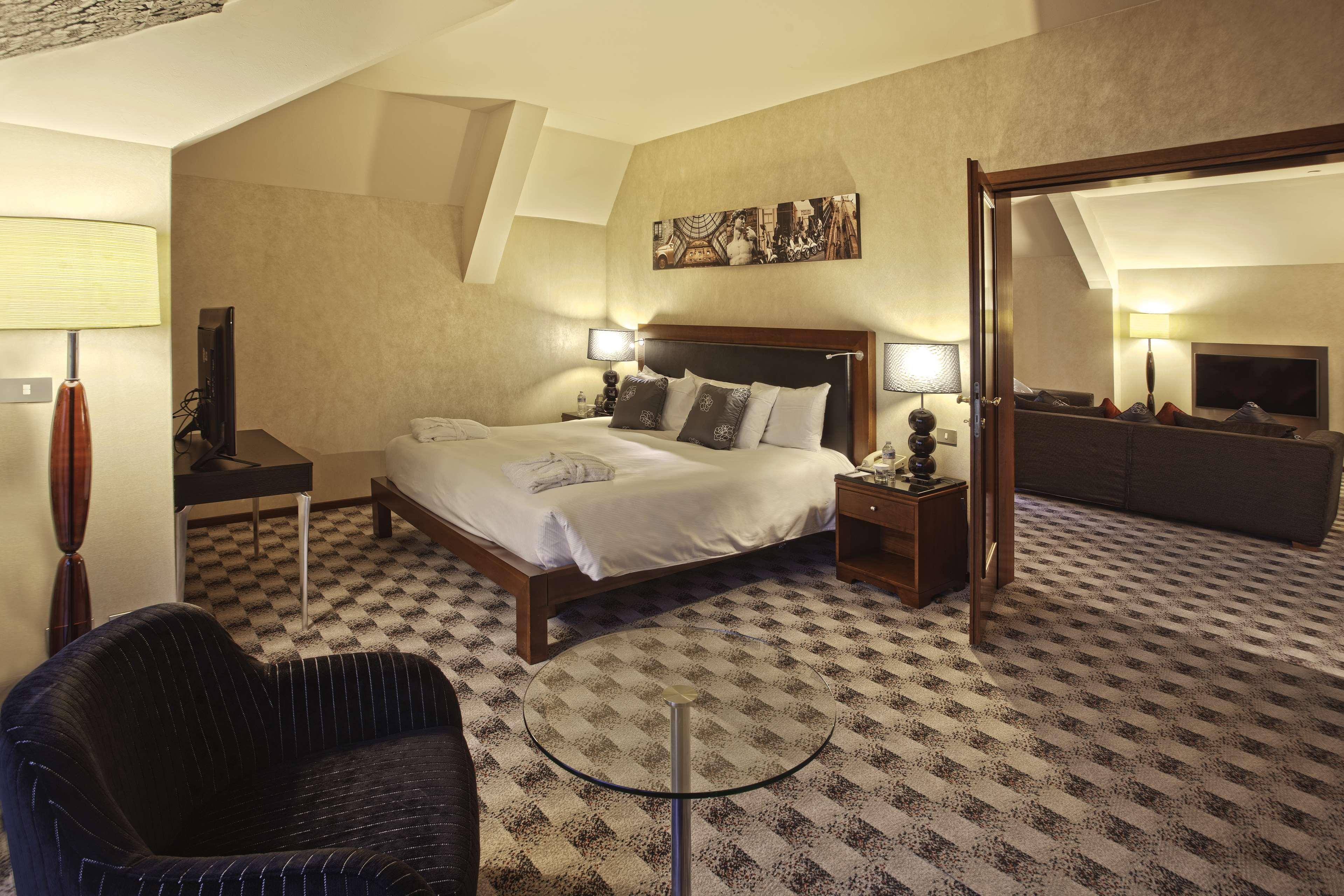 Hotel Hilton Milano Esterno foto