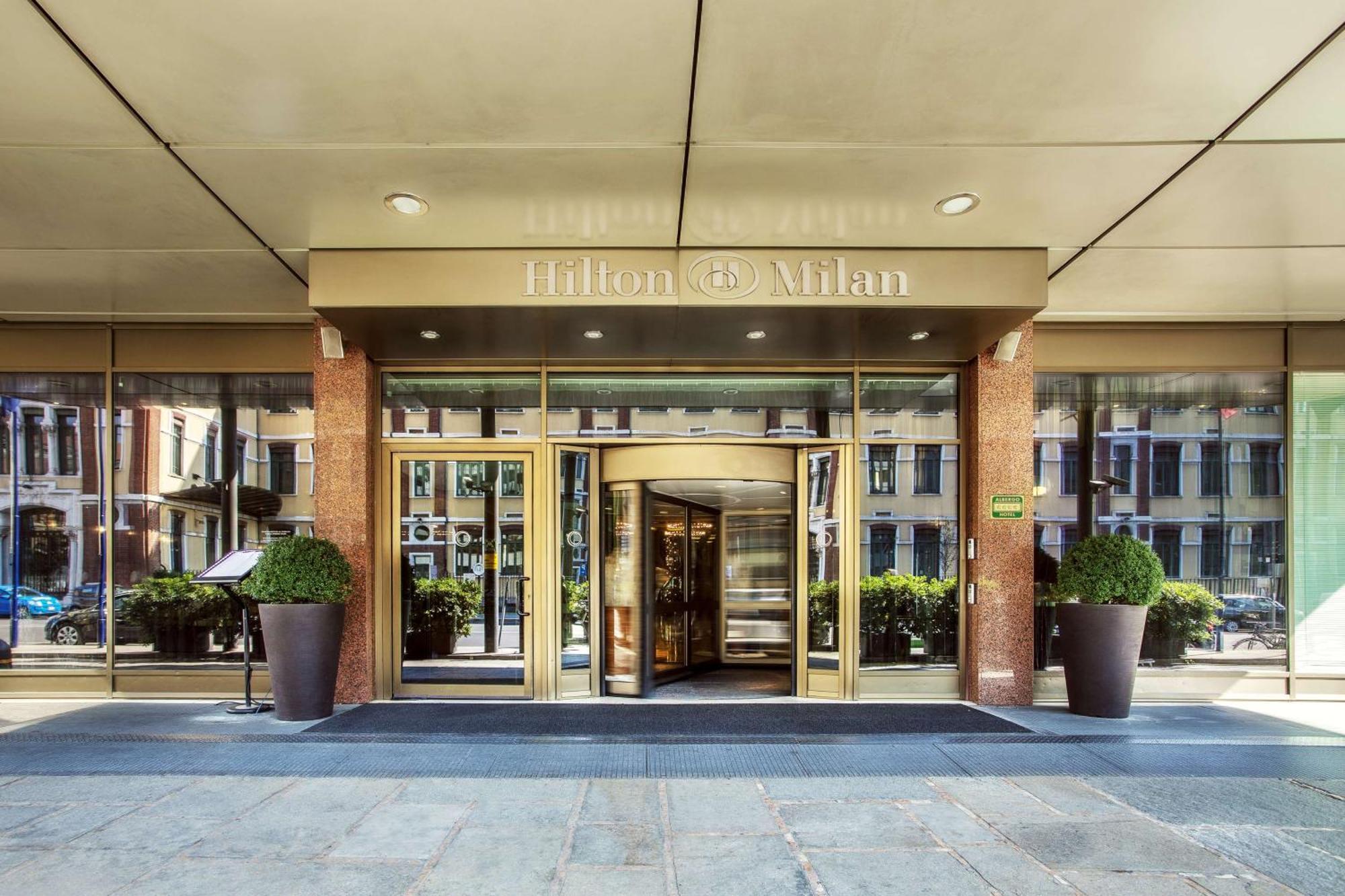 Hotel Hilton Milano Esterno foto