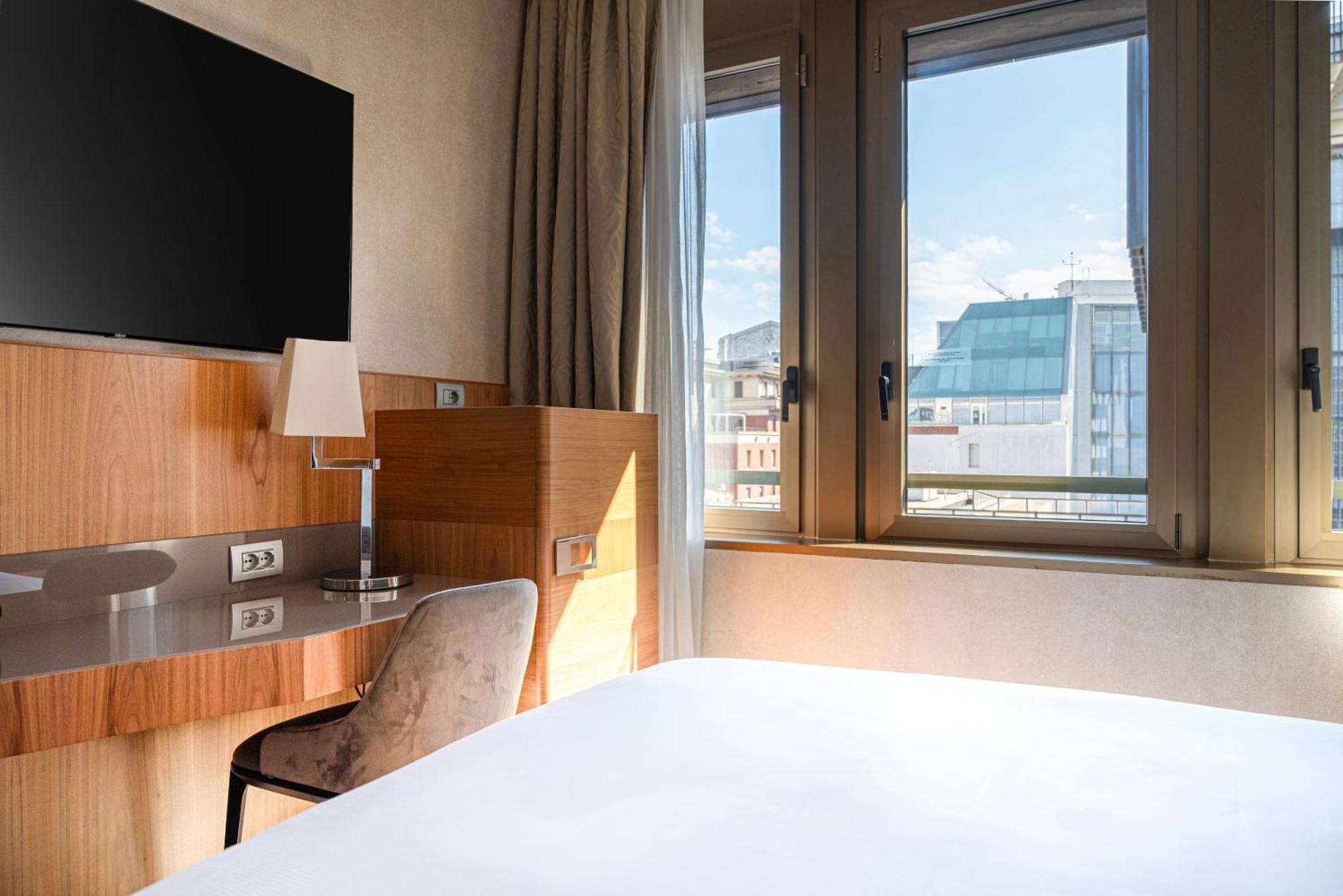 Hotel Hilton Milano Esterno foto